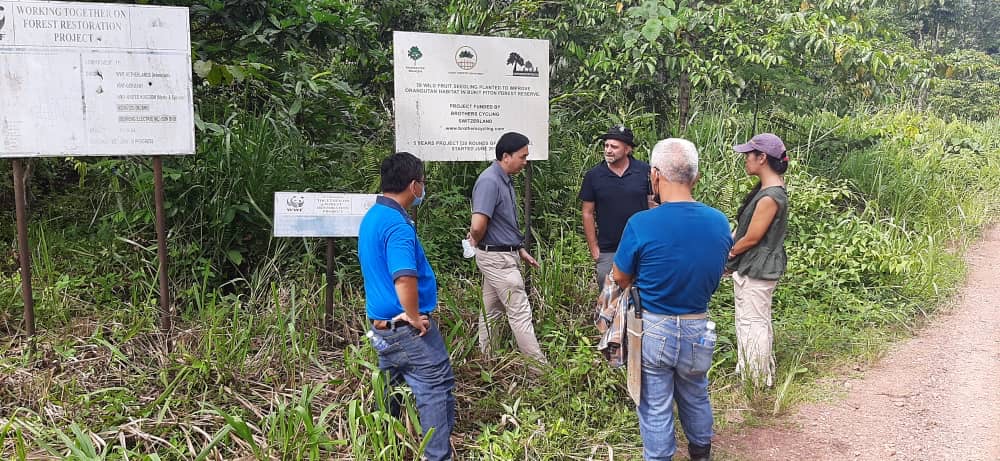 Bukit Piton check with Forestry Department Members